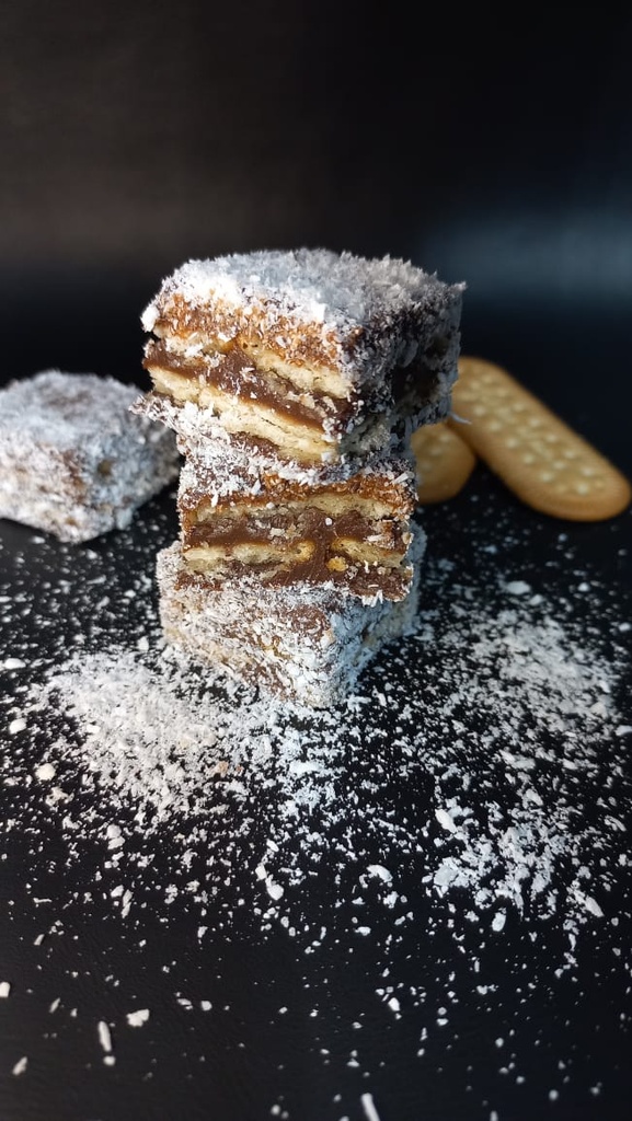 Palha de Brigadeiro Bandeja 0,100 Kg