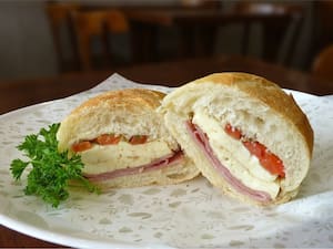 Bauru Simples no Pão Françês