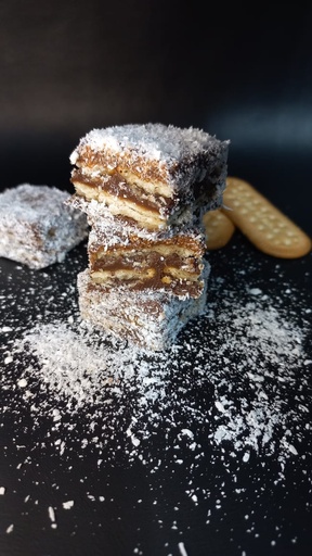 Palha de Brigadeiro Bandeja 0,100 Kg