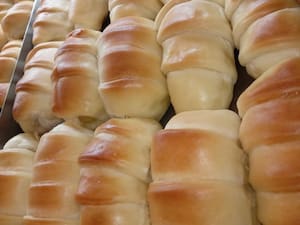 Enroladinho de Queijo sem Cobertura 10 unidades